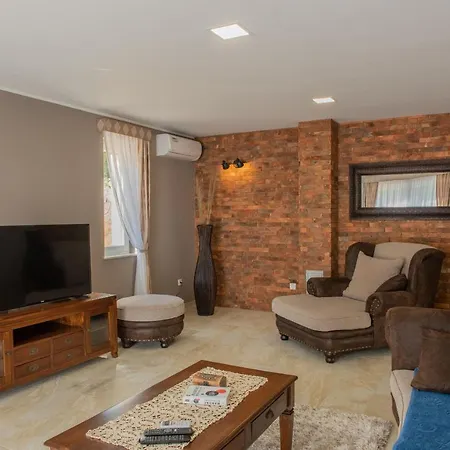 Vila Villa Temida